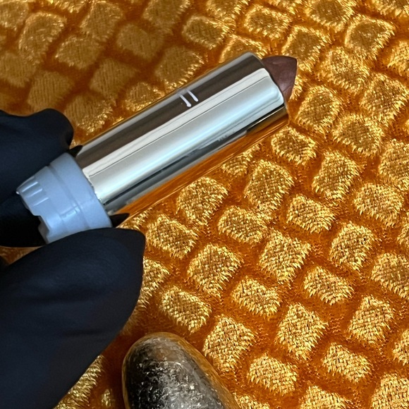 MAC FROST  LIPSTICK  ~ SHIMMER & SPICE ~  BNIB ~ RARE ~ DISCONTINUED READ - Picture 2 of 4